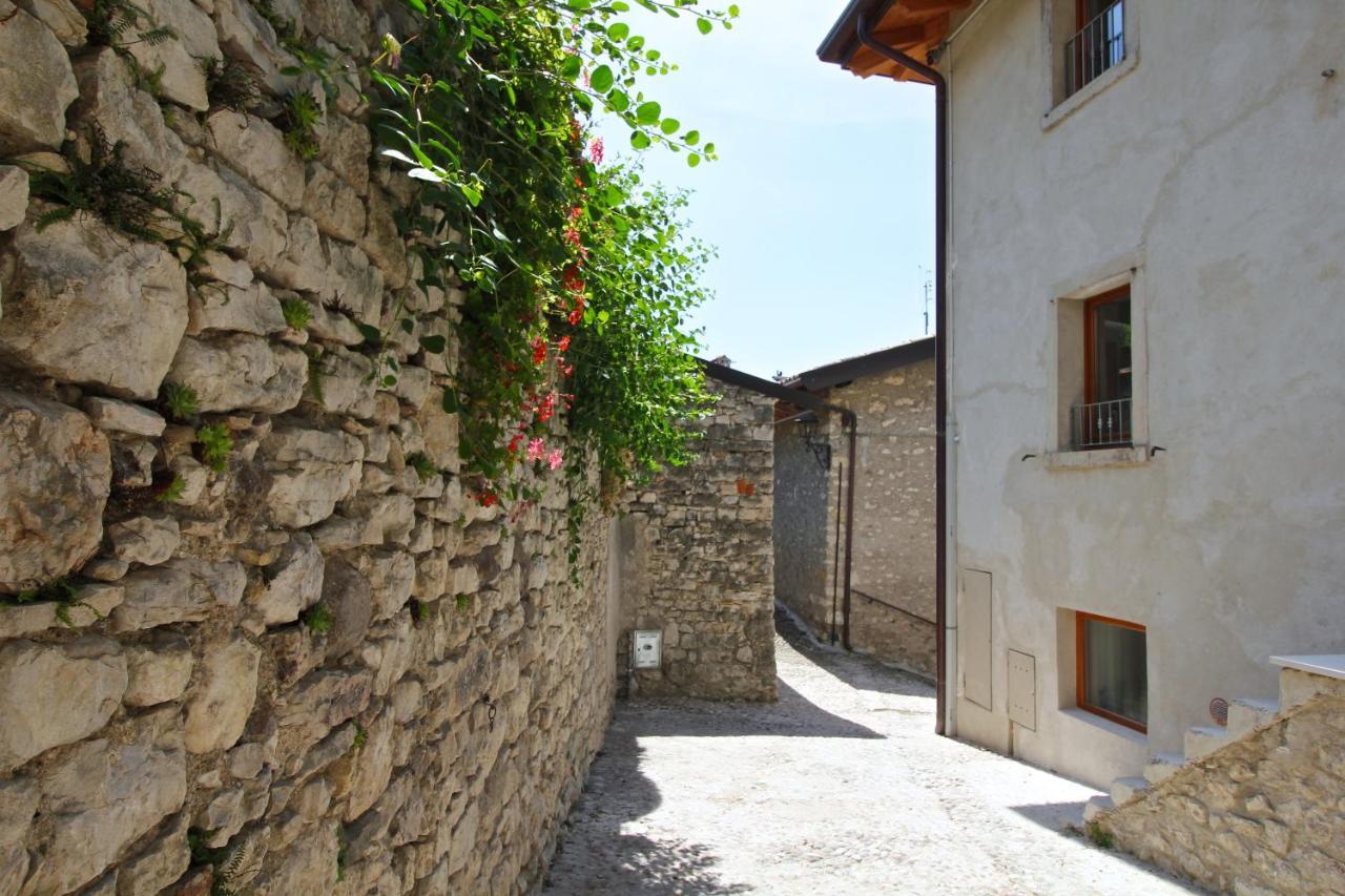 Aparthotel Ca De L'Angelon Brenzone sul Garda Exterior foto