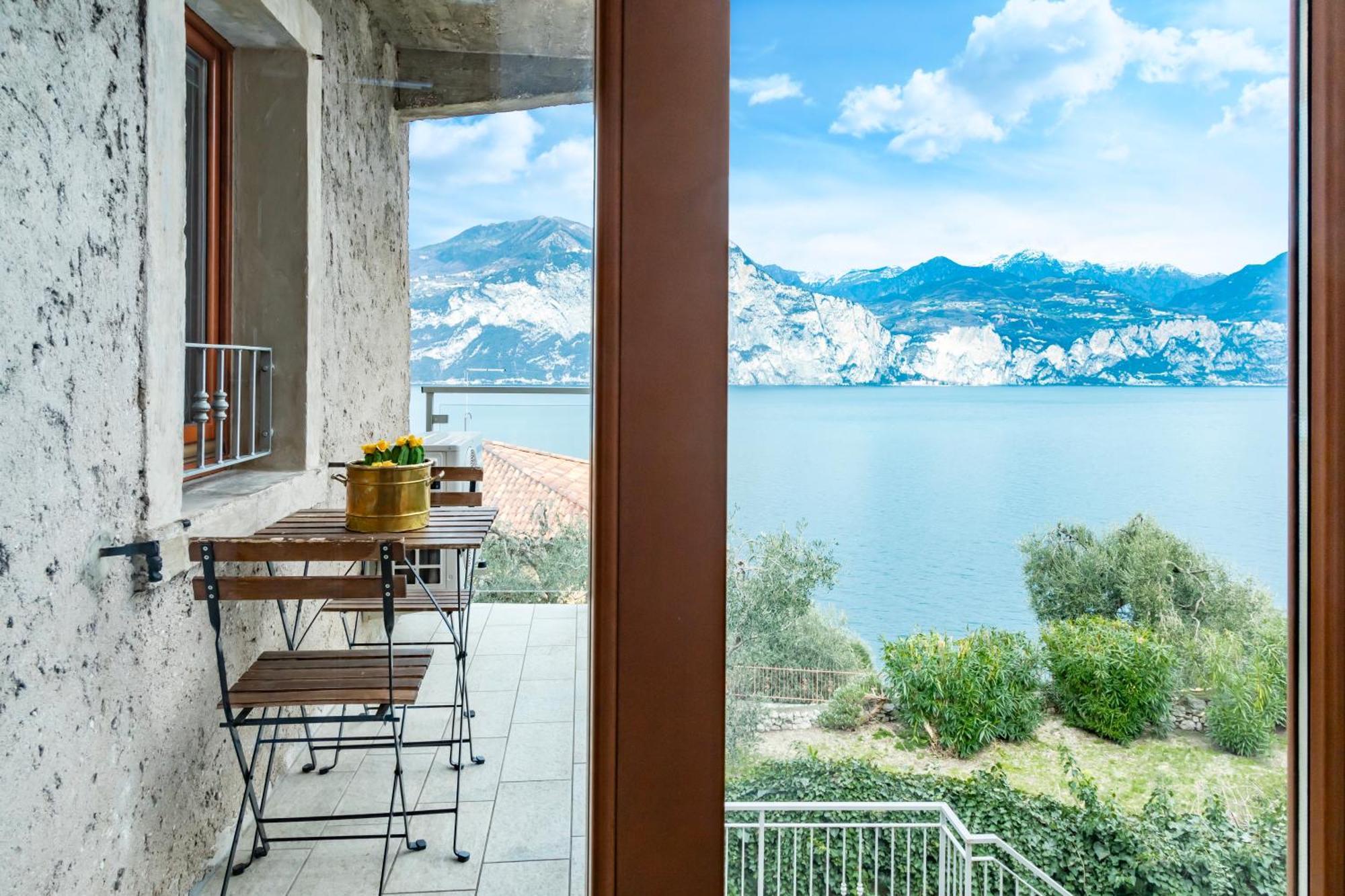 Aparthotel Ca De L'Angelon Brenzone sul Garda Exterior foto