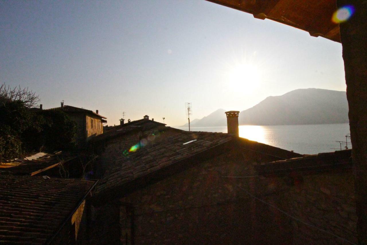 Aparthotel Ca De L'Angelon Brenzone sul Garda Exterior foto